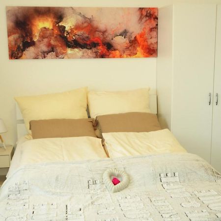 Unique Zentrale Moderne 2 Zimmer Wohnung Nahe Dem Park Villingen-Schwenningen Bagian luar foto