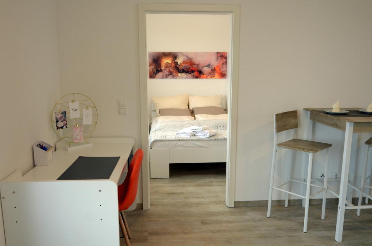 Unique Zentrale Moderne 2 Zimmer Wohnung Nahe Dem Park Villingen-Schwenningen Bagian luar foto